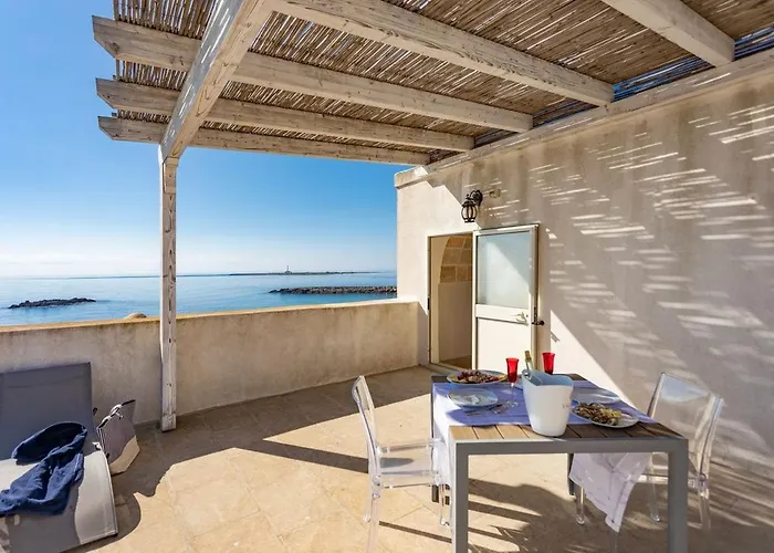 Apartment Attico Vista Mare Sauro - Salento Reservation